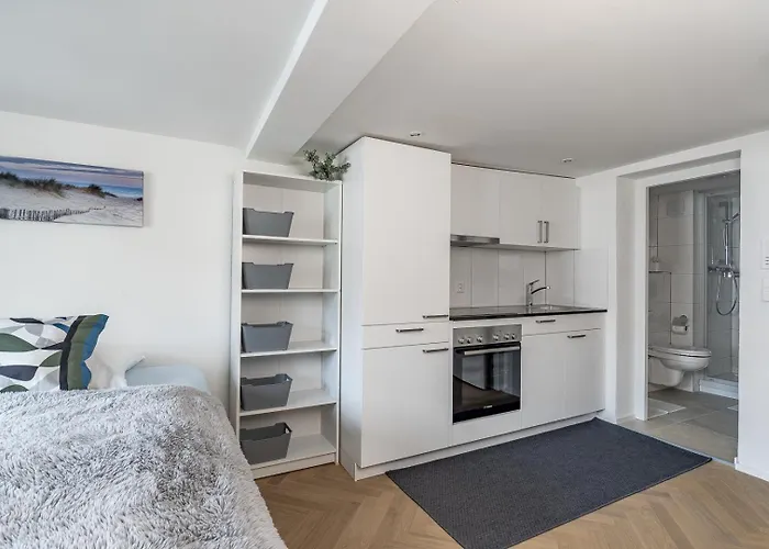 Apartments Multergasse דירה *